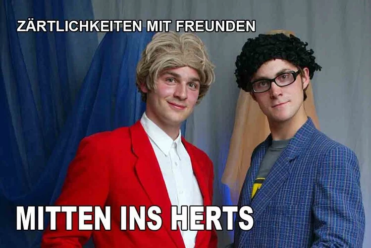 kabarett-lachmoewe-zaertlichkeiten-mit-freunden-mitten-ins-herts 6